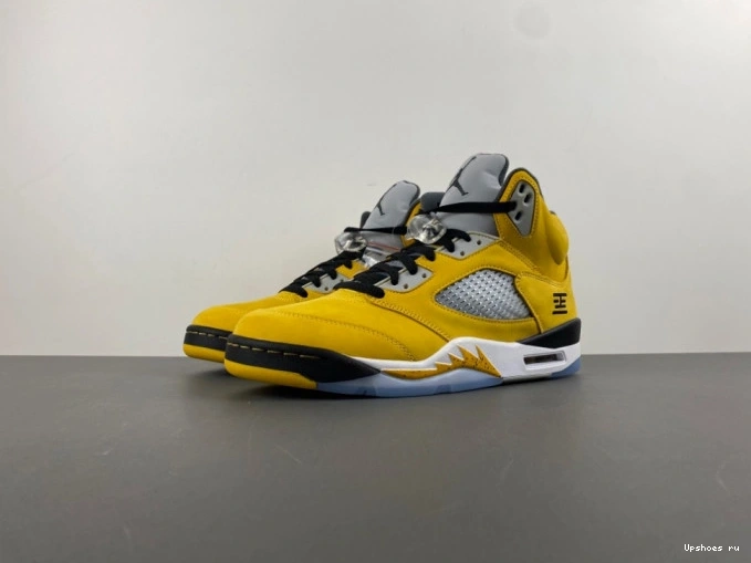 “Tokyo” Jordan 5  IO3372-700 Air  0712